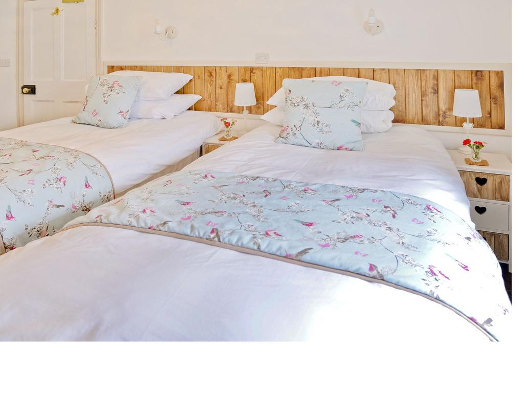 Steeple View Bed & Breakfast Newport  Ngoại thất bức ảnh